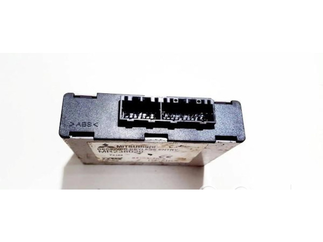 Блок управления mr238029 Mitsubishi Carisma