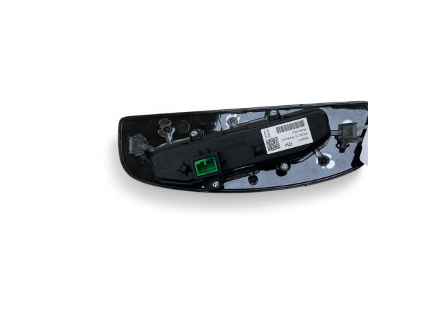 Дисплей    39828071   Volvo XC90