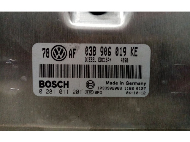 Řídící jednotka 038906019KE, 0281011201 Volkswagen Passat Alltrack 2005