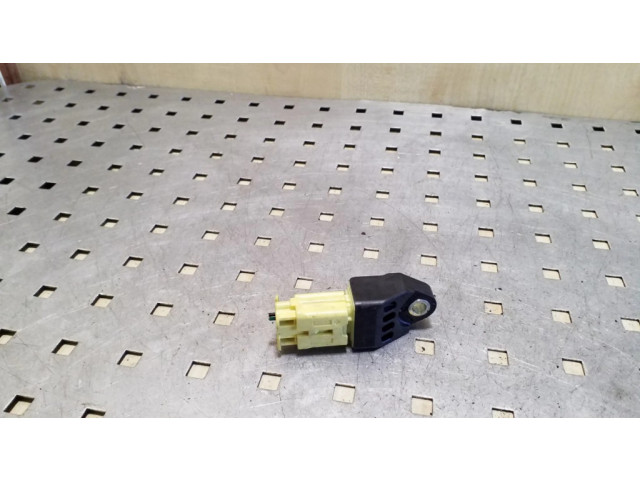 Датчик удара надувных подушек