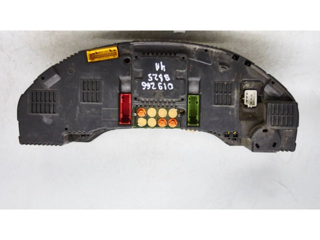 Přístrojová deska Audi A8 S8 D2 4D 1998 4D0919033F, 110008639007