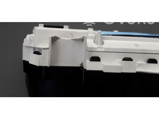 Панель приборов Q6DL8VA   Mazda CX-3       