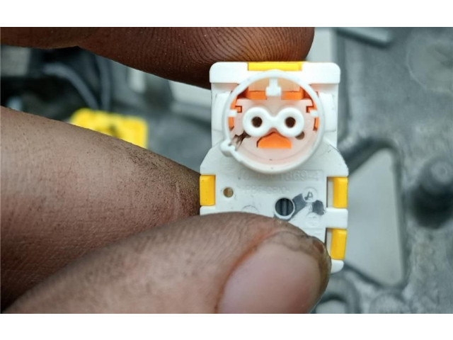 Руль 98255044ZD, 0110001   Peugeot 2008 II