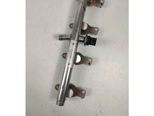 Vstřikovací lišta A1770703600, 1813703740440 Mercedes-Benz S AMG W222