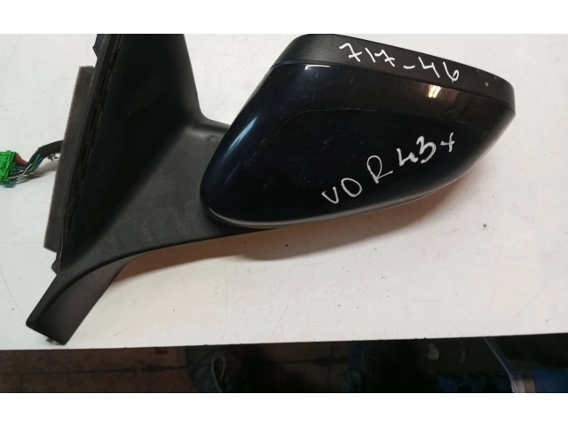 Зеркало электрическое        Volvo V70  2000 - 2004 года   