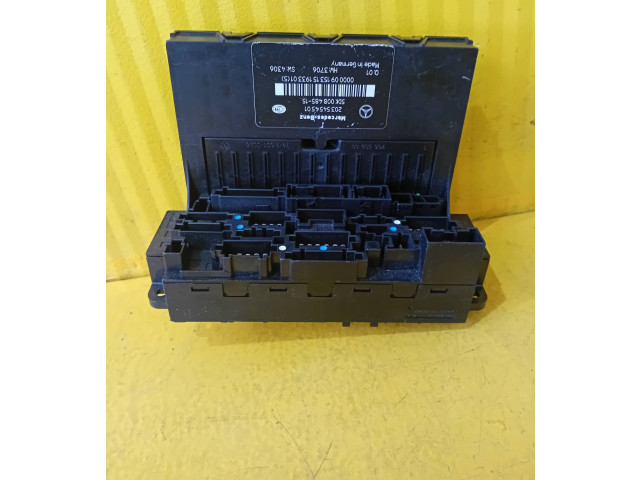 Блок предохранителей  2035454501, 2035454501   Mercedes-Benz CLC CL203    