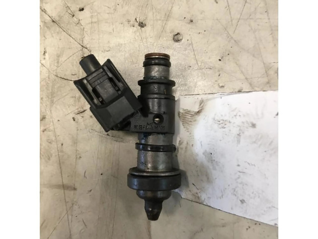 Vstřikovač Honda HR-V 1.6