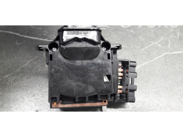 Ручка стеклоочистителей 17A089   Subaru Forester SG