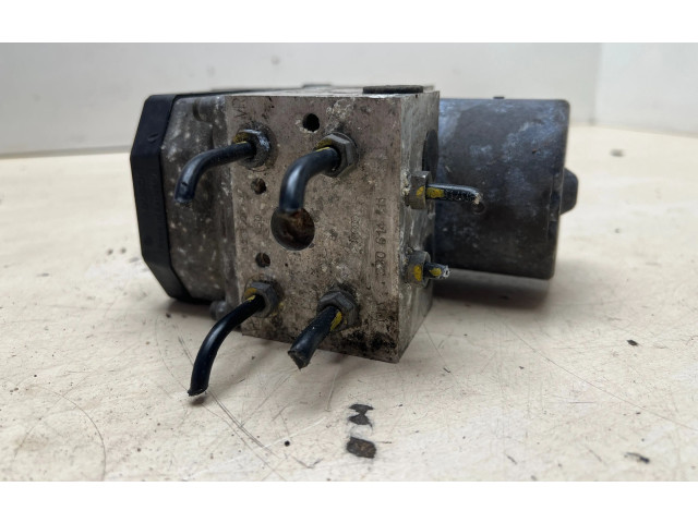 Блок АБС 0273004573, 882043 Skoda Superb B5 (3U) 2001 - 2008 года