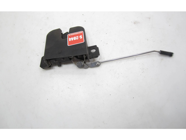 Zámek zadních dveří 2K5827506 Volkswagen Caddy 2018