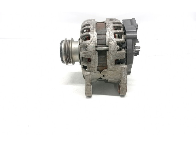 Генератор 231008386R, F000BL0457   Dacia Sandero      