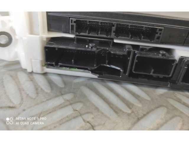 Pojistková skříňka Řídící jednotka BSM MB238100, 0DA70 Toyota Yaris 2022