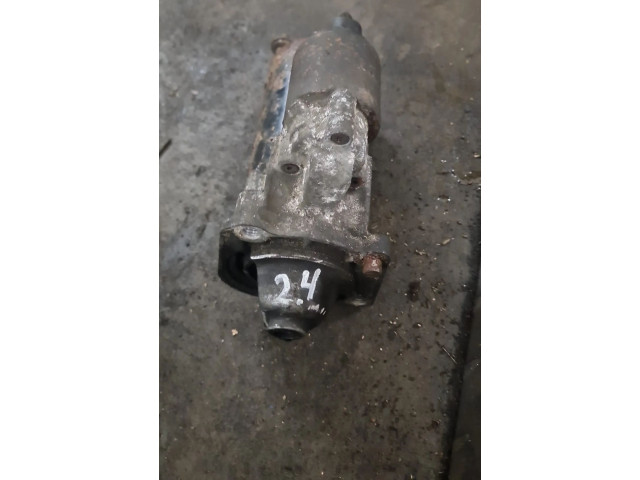 Стартер    Volvo V70      