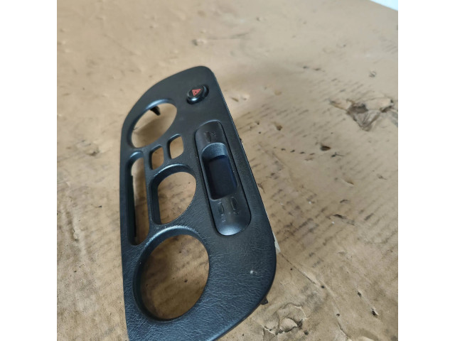 Дисплей MR189269 Mitsubishi Colt