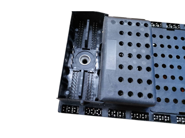 Блок предохранителей 9452772, 00W012 Volvo S80