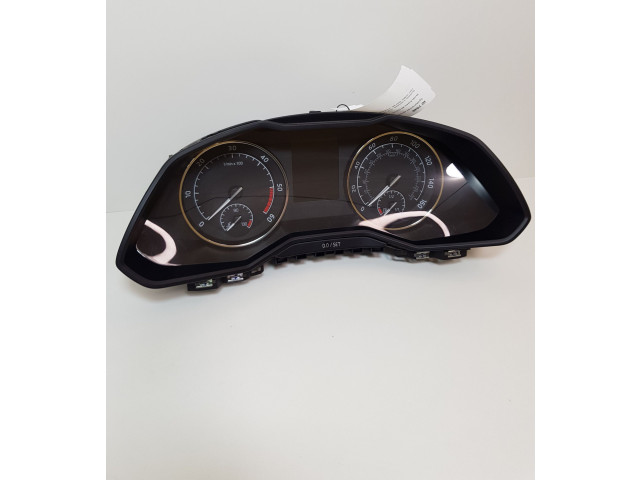 Панель приборов 3V0920941   Skoda Superb B8 (3V)       