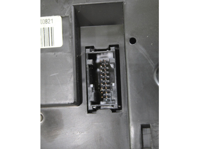 Přístrojová deska BMW 3 E92 E93 2008 9166846