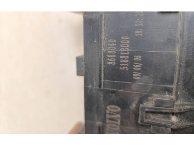 Pojistková skříňka 8688040 Volvo S40 2005