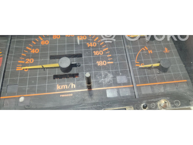 Панель приборов 351FB0100 Nissan Prairie