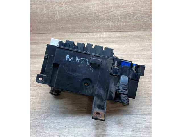 Pojistková skříňka V23134J59X431 Mazda 6 2002