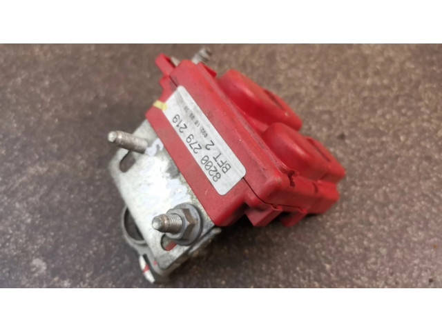 Узел подключения плюсовых проводов