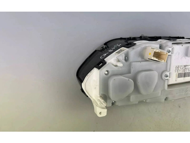 Přístrojová deska  Peugeot 508 2015 9810204880, 9811501580  