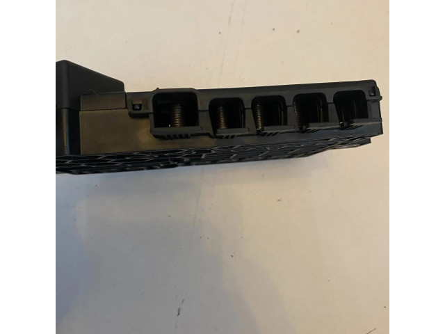 Блок предохранителей A2055402850, A2055402840 Mercedes-Benz C AMG W205