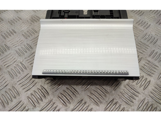 Модуль беспроводной зарядки 3V0035502   Skoda Octavia Mk3 (5E)