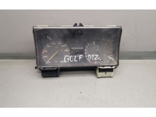 Панель приборов Volkswagen Golf II