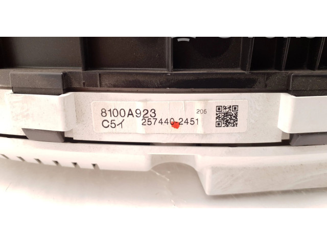 Панель приборов 8100A923, 2574402451 Mitsubishi Grandis