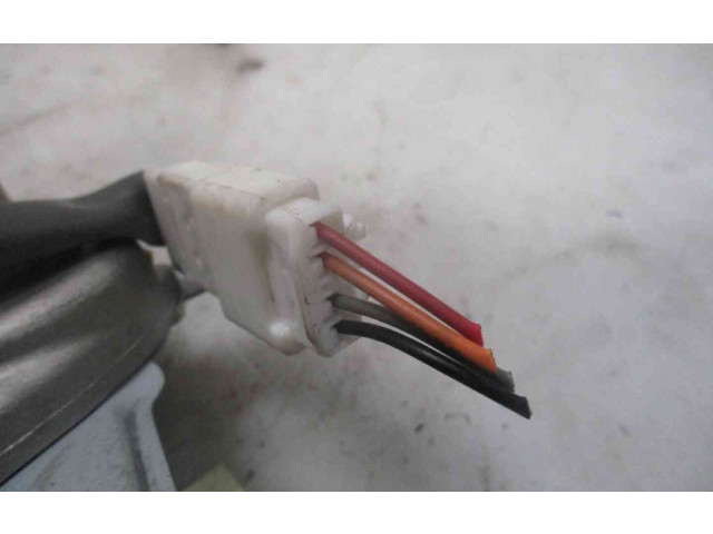 Моторчик заднего дворника 987001C000, 21900626    Hyundai Getz