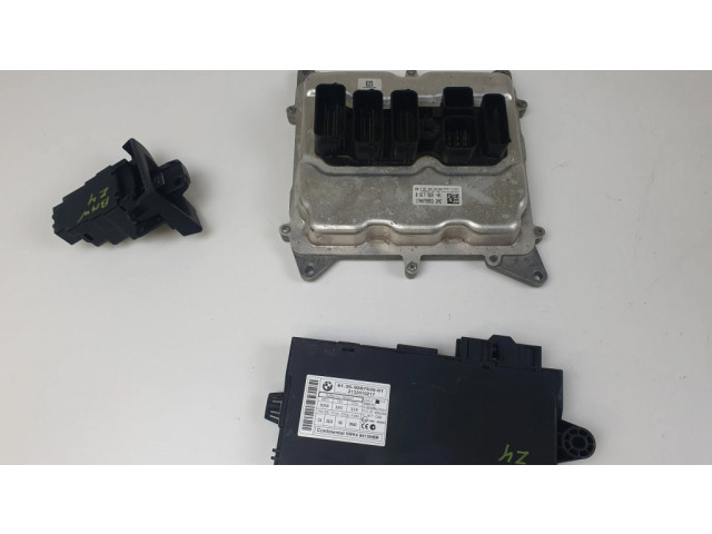 Комплект блоков управления 0261S09744, 8617569   BMW Z4 E89