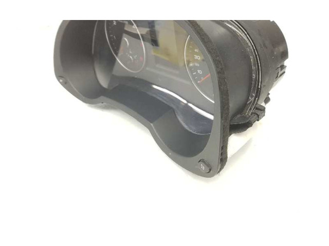 Панель приборов 8U0920930A, 8U0920930A Audi Q3 8U