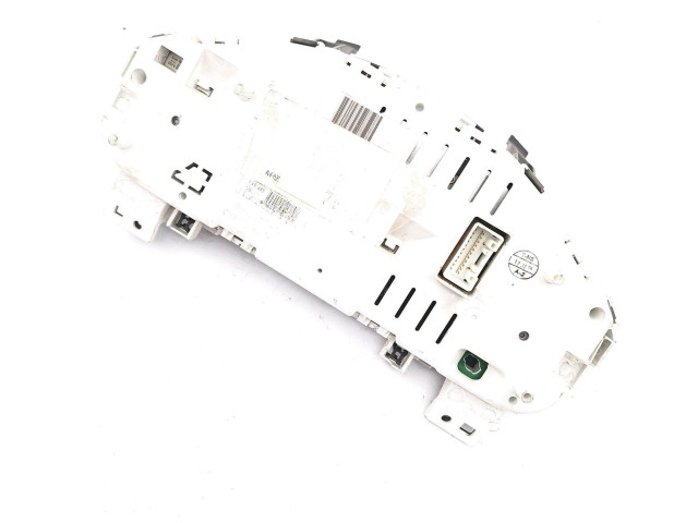 Панель приборов Mitsubishi Colt