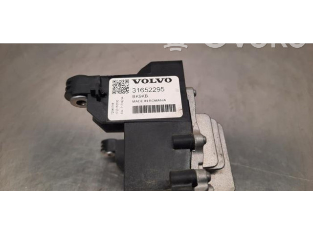 Модуль управления аккумулятором 31652295    Volvo S90, V90   