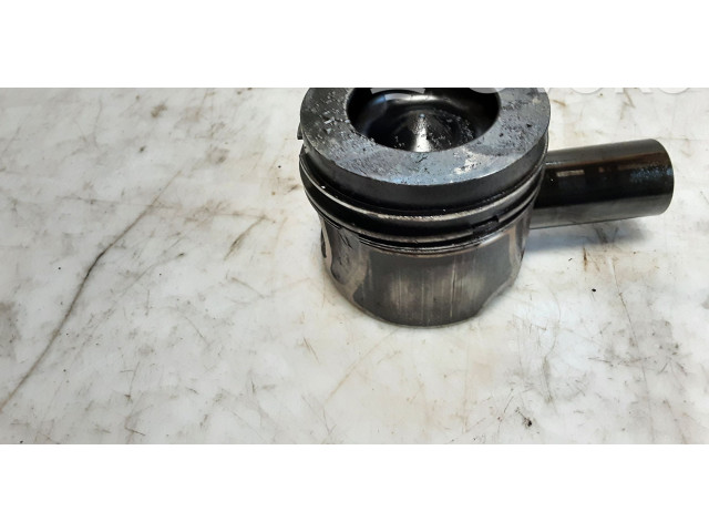 Поршень 8372M, 10R1 Audi A6 C7