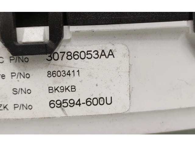 Панель приборов 30786053AA, 8603411   Volvo S80       