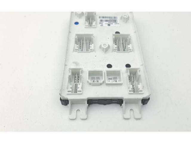 Блок комфорта 68226670AA Maserati Ghibli