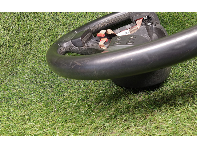 Volant Volkswagen Tiguan 2010 1Q0419091