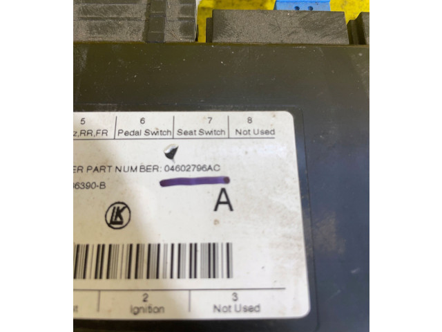 Блок управления 04602796AC, 255KM Jeep Commander