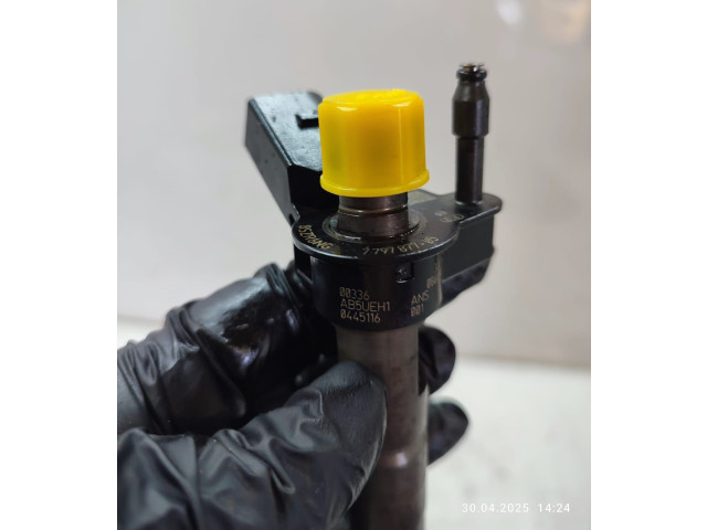 Форсунка 0445116001    BMW X3 E83  N47D20C 