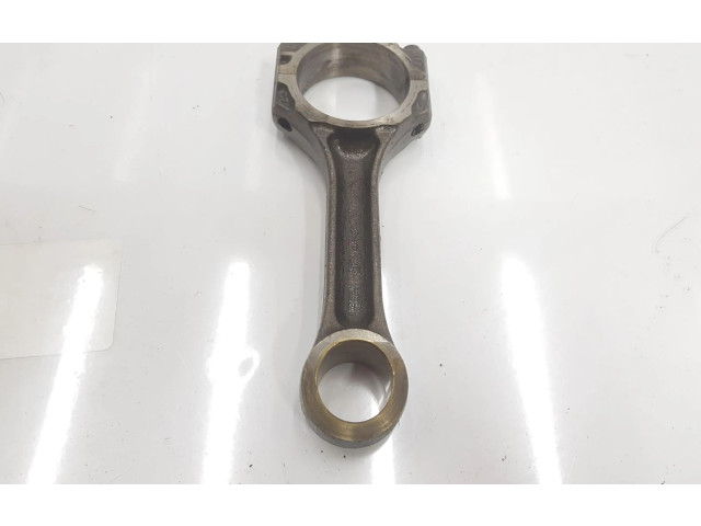 Шатун AVF 038198401D, 038198401D    Volkswagen PASSAT B5.5  