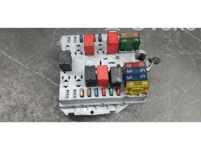 Рулевая рейка  Ящик предохранителей (комплект) 46835593   Fiat Punto (188) 1999 - 2010 года