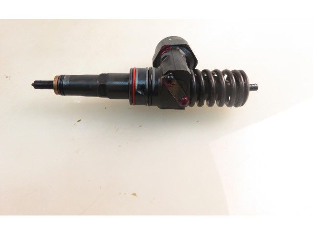 Форсунка 0414720028, 038130073AA    Audi A3 S3 8L  ASZ 