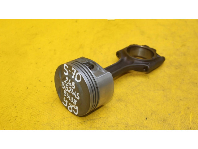  Поршень с шатуном  83L38  Volvo S60  