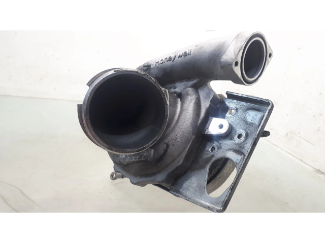 Турбина Maserati Levante 3.0 35242186F, 8222225