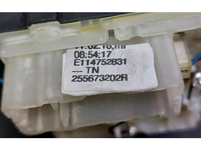 Включатель скорости стеклоочистителей 255673202R   Renault Clio IV