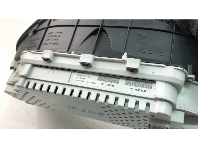 Панель приборов 31453148   Volvo V70       