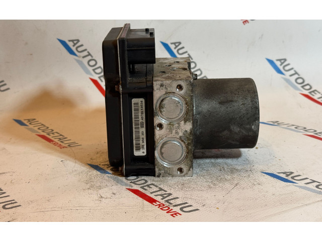 Блок АБС 6768829, 6768831 BMW X3 E83 2003 - 2010 года