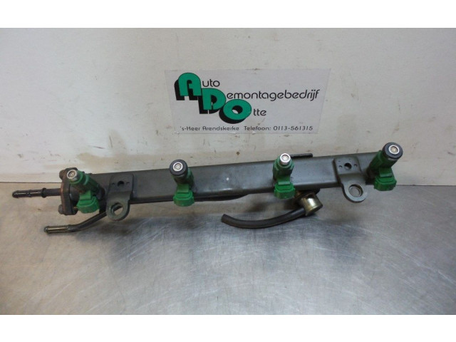 Топливная рампа 2010474, 2010474 Mitsubishi Grandis для двигателя 4G69